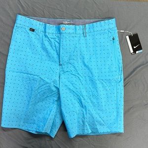 NIKE GOLF SHORTS